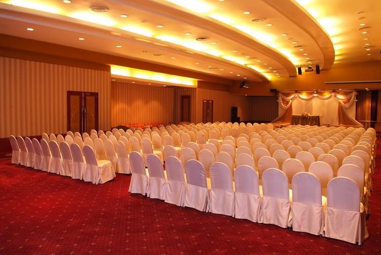 Chon Inter Hotel Chonburi Kinh doanh bức ảnh