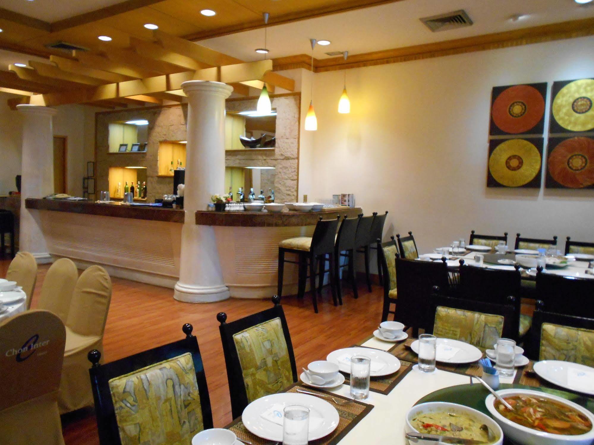 Chon Inter Hotel Chonburi Ngoại thất bức ảnh
