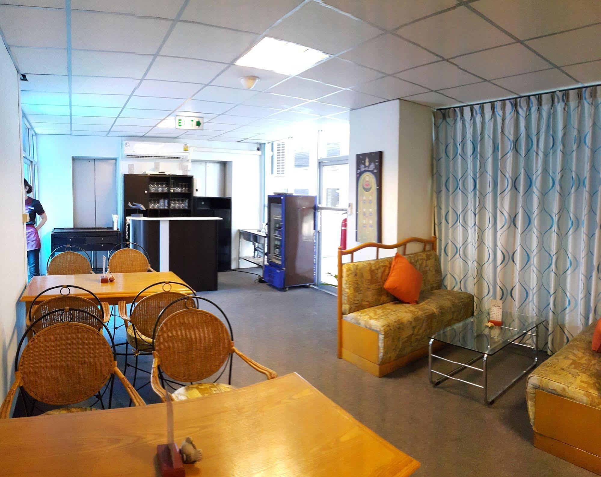 Chon Inter Hotel Chonburi Ngoại thất bức ảnh
