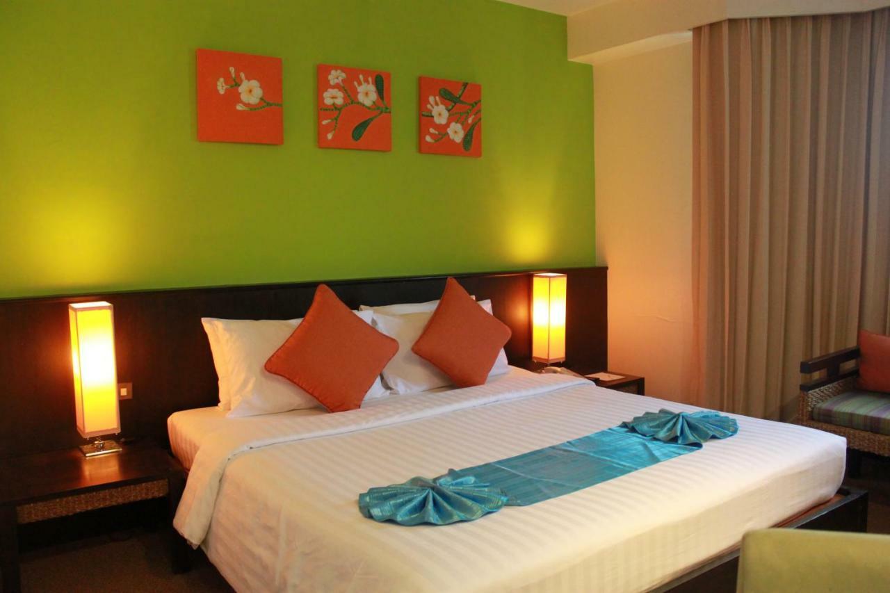 Chon Inter Hotel Chonburi Ngoại thất bức ảnh