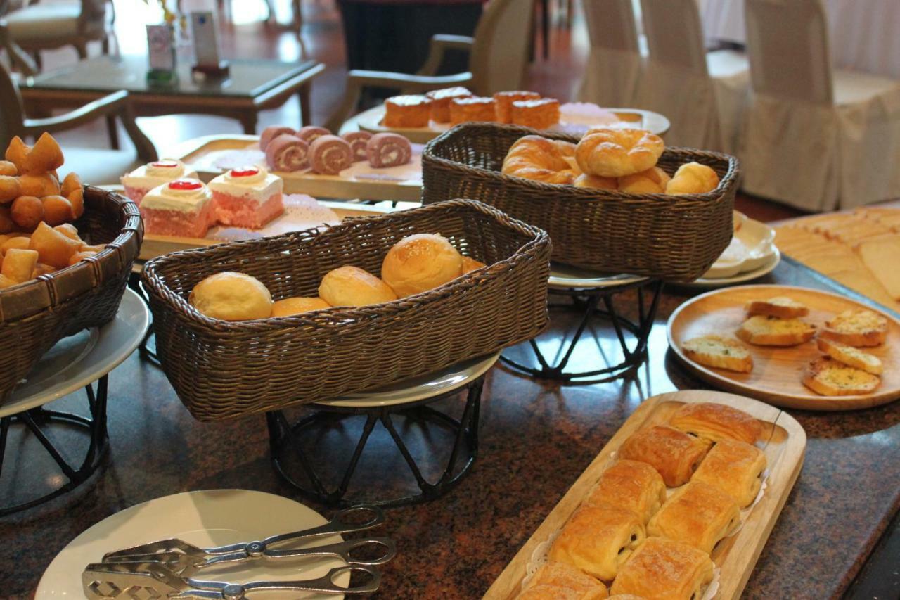 Chon Inter Hotel Chonburi Ngoại thất bức ảnh