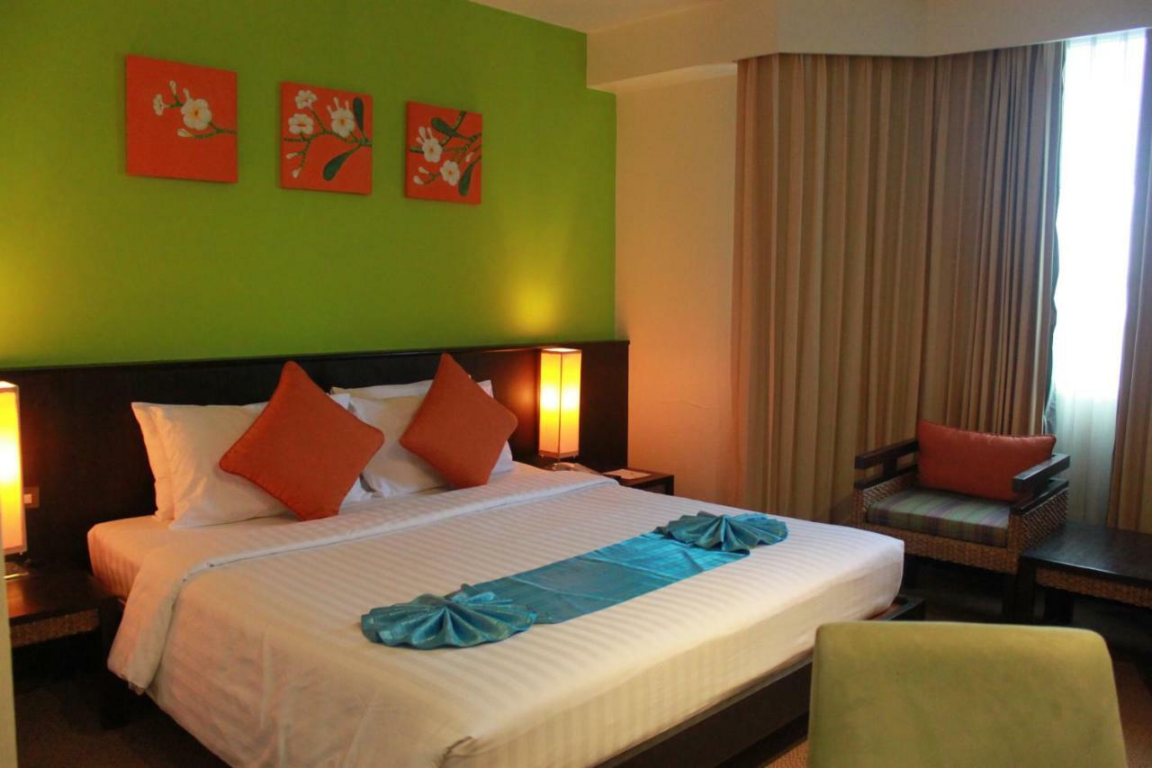 Chon Inter Hotel Chonburi Ngoại thất bức ảnh