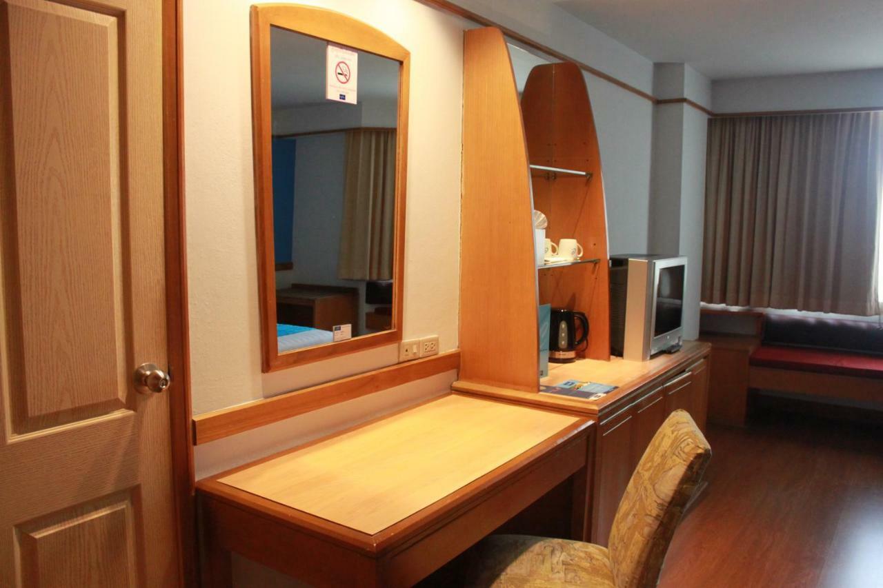Chon Inter Hotel Chonburi Ngoại thất bức ảnh